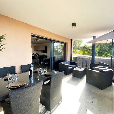 Contemporain 3 Pieces Avec Terrasse - 6 Couchages - Fr-1-61-500